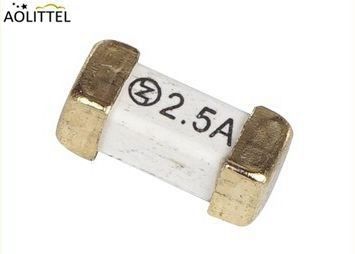 o fio 6125 2410 1808 no ouro lento da ligação do sopro do fusível 250V 2A da montagem de Suface do atraso de tempo de antena chapeou
