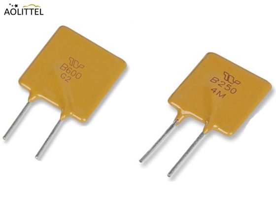 Tempo rápido da viagem do fusível Resettable sem chumbo de Polyfuse 5A com tensão do máximo 30V