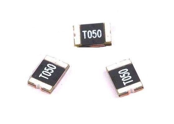 Fusível 1812 Resettable do PTC da montagem da superfície da pegada 4.6x3.2mm 4532 SMT da série do design compacto MSMD 6-60VDC 0.1-3A