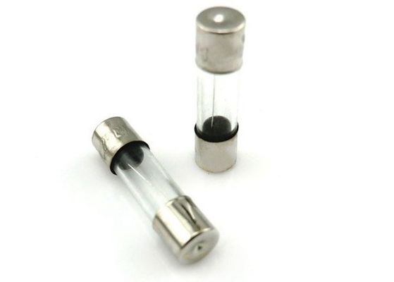 O UL americano alistou o fusível diminuto 3,15 do tubo de vidro um 250V 5 milímetro x fusíveis de cartucho lentos do sopro T de um tempo de atraso médio de 20 milímetros