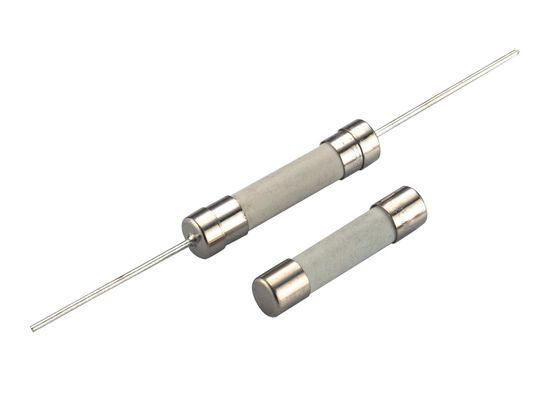 O tubo cerâmico enchido do cartucho do sopro do cUL de Canadá areia 6.3mmx32mm rápida habilitado funde 100mA-50Amp para aplicações da C.C.