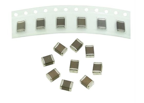 Da métrica Multilayer dos varistores de óxido metálico MVR1812-390H da microplaqueta da baixa tensão SMD 1812 montagem de superfície 39V 800A 2500pF 3.1J 4532