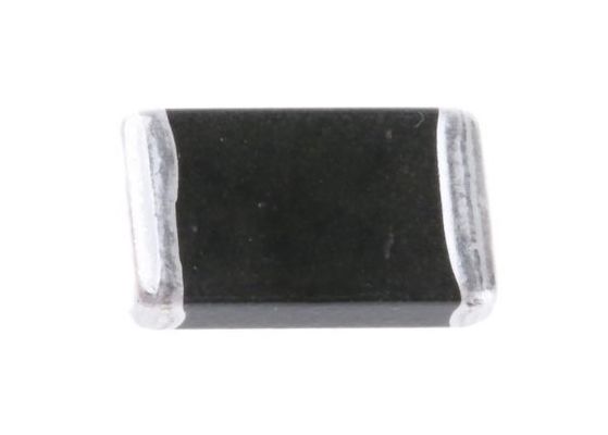 Os supressores transientes de SMT lascam o varistor de óxido metálico MVR3220-471G 35pF 450A que aperta 775V a caixa do varistor 470V 3220 (8552M)