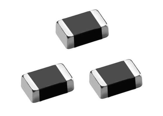 Indutores Multilayer condutores altos da microplaqueta do grânulo de ferrite da bobina de Q 0402 0603 0805 1206 1-300mA 0.047-100uH atual Inductanc