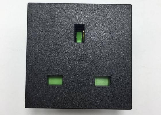 O BSI aprovou as tomadas do poder BRITÂNICO fêmea britânico do painel de parede de Polo 13A 250V da tomada 3 do soquete RB-02 e os soquetes bondes BS 1363