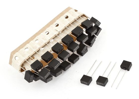 O fusível Subminiature 8.4mm SMT T1A do tempo de atraso de alta tensão em forma de caixa quadrado com 250V 300V 400V avaliou a tensão