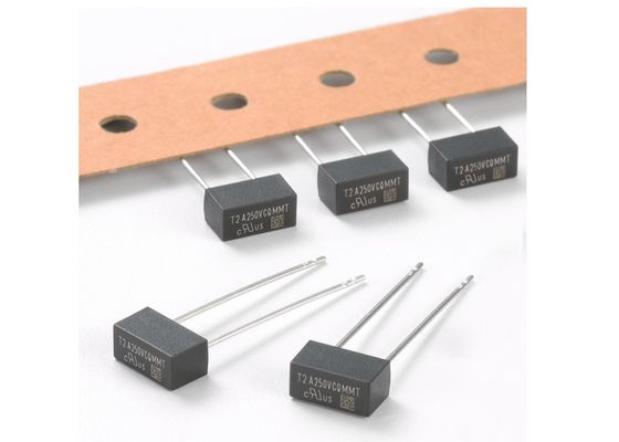 UL do fusível 8.35x5x3.95mm 2A 250V 300V 400V TUV CQC KC PSE da ligação radial a mais fina da retardação de tempo da caixa plástica da série de MMT micro