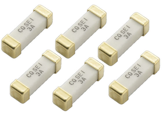 Fusível lento cerâmico 1032 250V 3A SEI 003 do sopro do dispositivo da montagem da superfície do sistema de iluminação 10.1x3.1x3.1 milímetro com o ouro chapeado